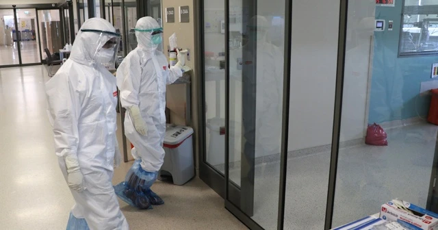 Koronavirüs hastalarına ‘negatif basınçlı odalarda’ özel bakım
