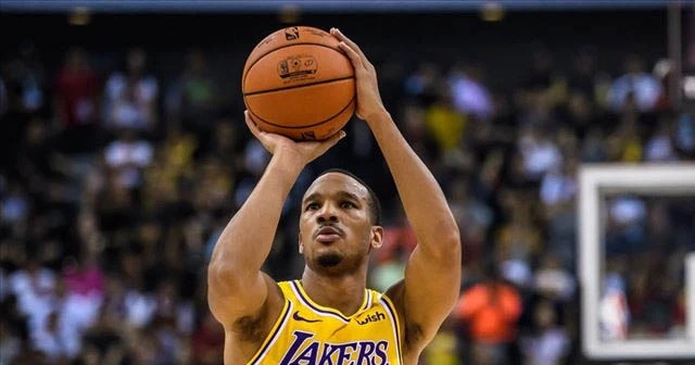 Lakerslı Bradley NBA sezonunun kalanında oynamak istemiyor