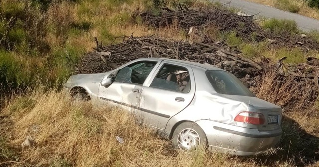 Malatya&#039;da otomobil takla attı: 4 yaralı