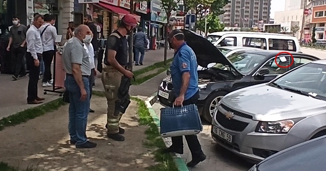 Otomobilinin camındaki notu gören sürücü itfaiyeyi aradı