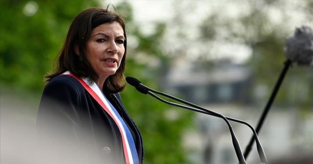 Paris Belediye Başkanı Hidalgo&#039;nun Kovid-19 testi pozitif çıktı