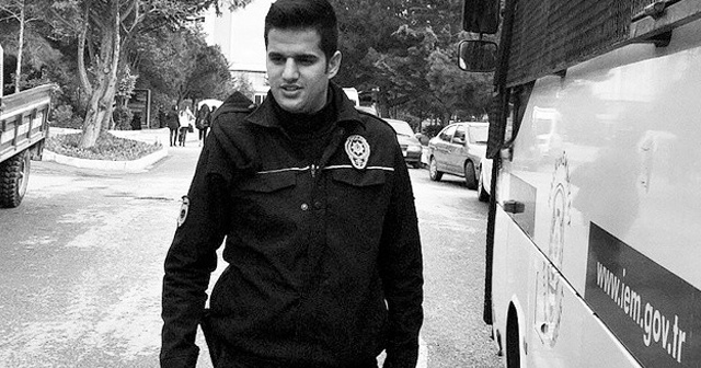 Polis memuru serinlemek için girdiği suda boğuldu