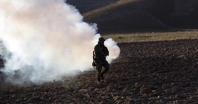 Rusya'nın Taliban militanlarına Amerikan askerini öldürmesi için gizlice para teklif ettiği iddiası