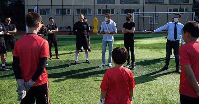 Serdar Kulbilge kaleci akademisi açtı