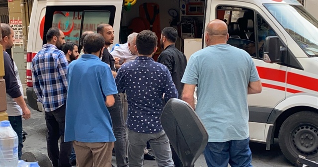 Şişli&#039;de motosikletli saldırgan pompalıyla dehşet saçtı: 3 yaralı