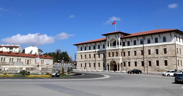 Sivas’ta Covid-19 geri döndü