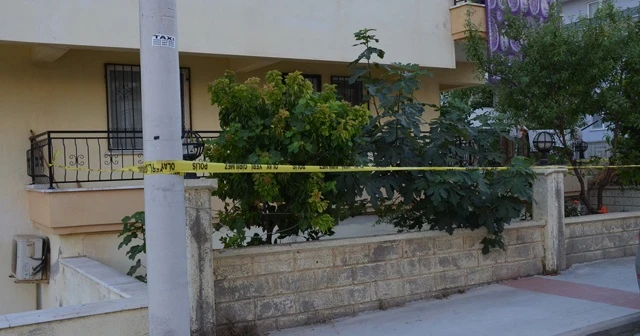 Tabancayla önce eşini sonra kendisini vurdu