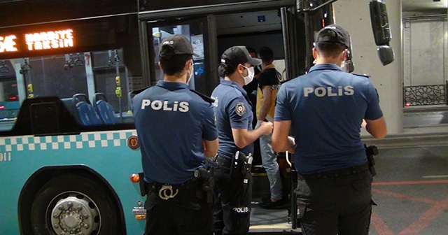 Taksim’de otobüs şoförü ile yolcu arasında kavga