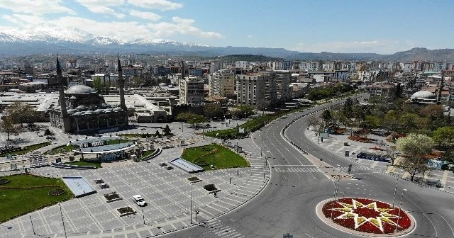 Validen 'ziyaret' uyarısı: Vakalar arttı, erteleyin