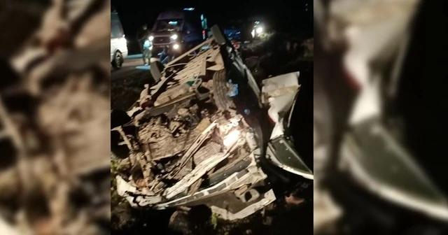 Van'da sığınmacıları taşıyan minibüs devrildi: 1 ölü, 41 yaralı