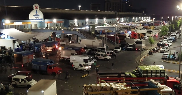 Yasak sonrası sebze meyve halinde yoğunluk