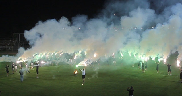 14 puan farkla lider olan Kocaelispor’dan şampiyonluk kutlaması