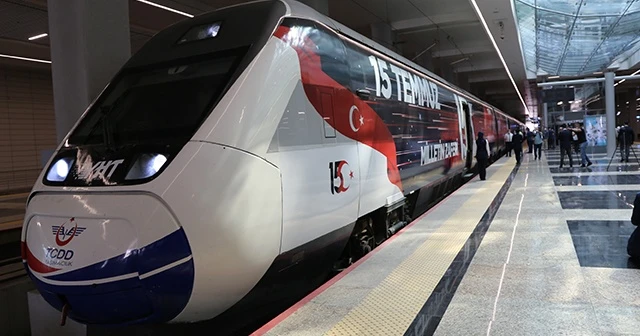 15 Temmuz Demokrasi ve Milli Birlik Treni ilk seferi için Ankara’dan İstanbul’a hareket etti