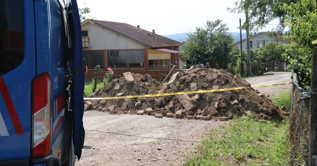 27 hanelik sokak böyle karantinaya alındı