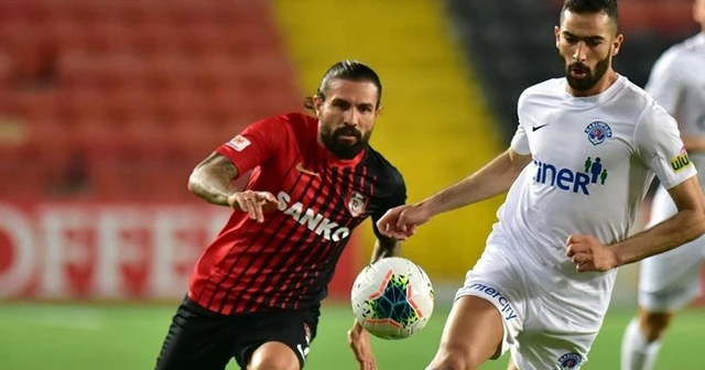 4 gollü maçta kazanan çıkmadı