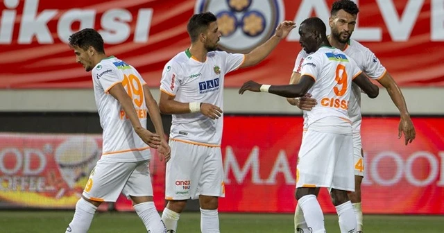 Alanyaspor ikinci yarı açıldı