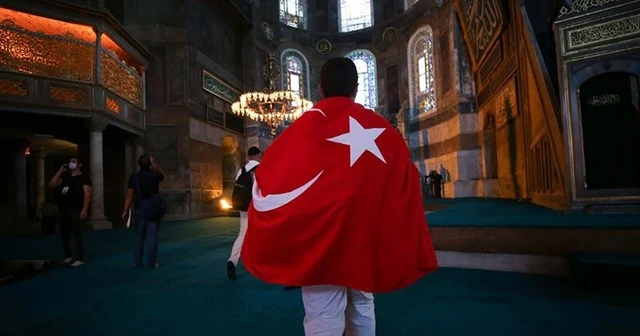 Ayasofya Camii'nde ilk cuma namazı Amerikan basınında yankı buldu