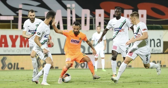 Aytemiz Alanyaspor son anda gelen golle üstünlük sağladı