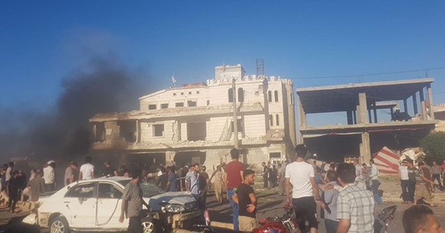 Azez’de bomba yüklü araç patladı