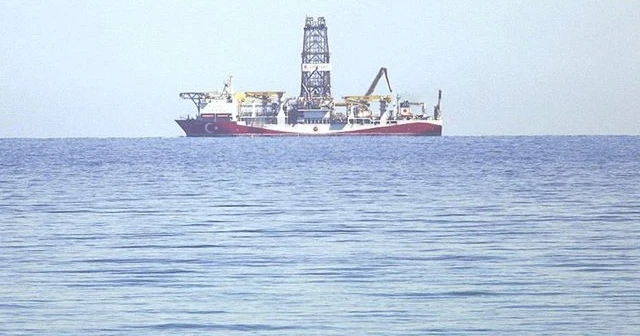 Bakan Dönmez: Fatih, Karadeniz’deki ilk sondajına başladı