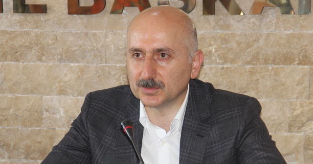 Bakan Karaismailoğlu: Aydın-Denizli otoyolunu 2 yıl içinde hizmete açmayı hedefliyoruz