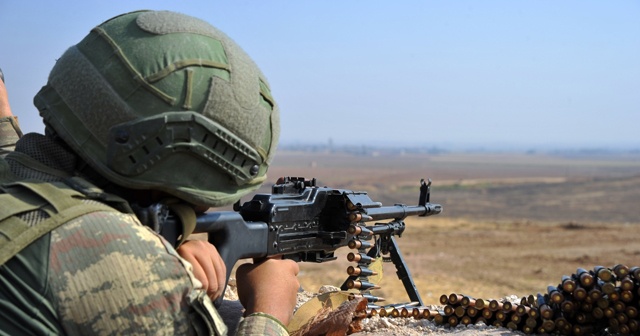 Barış Pınarı bölgesinde 2 PKK/YPG&#039;li terörist etkisiz hale getirildi