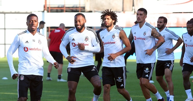 Beşiktaş’ın Fenerbahçe maçı kamp kadrosu belli oldu