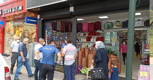 Bursa&#039;da maske takmayanlara ceza yağdı