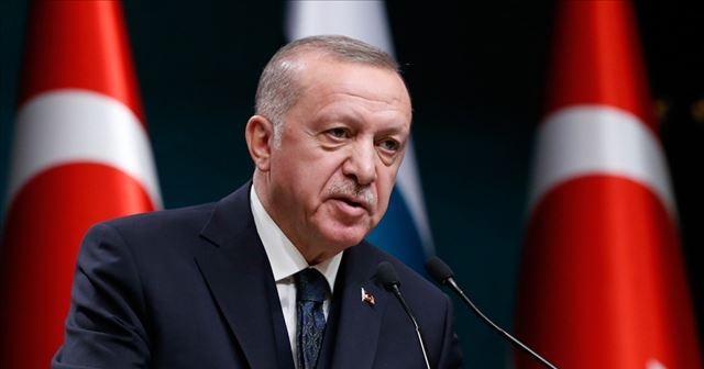 Cumhurbaşkanı Erdoğan: Bir milletin adeta yeniden doğuşuna şahitlik ediyoruz