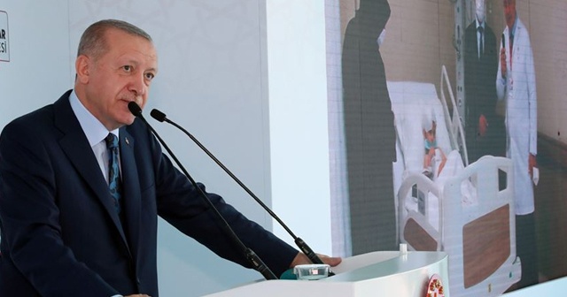 Cumhurbaşkanı Erdoğan: Türkiye&#039;yi 3 kıtanın sağlık merkezi yapma hedefinde kararlıyız