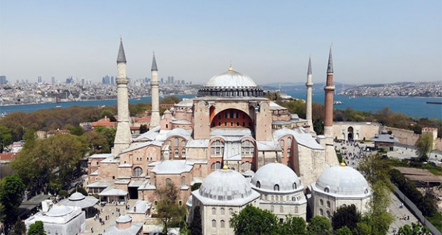 Danıştayın &quot;Ayasofya&quot; kararına dünyadan destek