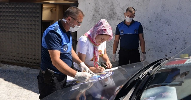 Dedektif gibi araştırma yapıp cüzdanı sahibine teslim ettiler