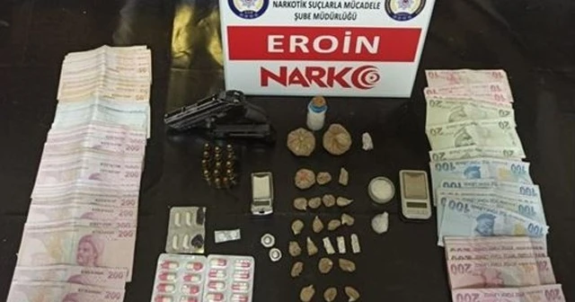 Denizli’de uyuşturucu tacirlerine ağır darbe: 22 tutuklama