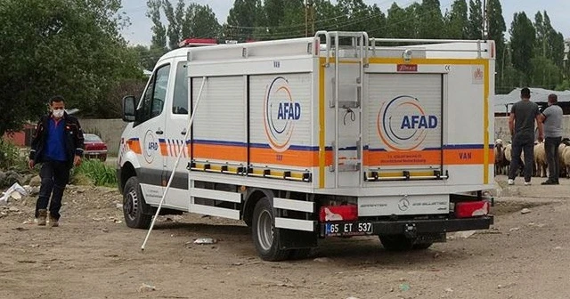Dün kaybolan 2 yaşındaki Melek her yerde aranıyor