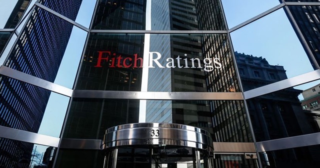 Fitch: Kovid-19&#039;un ekonomiler üzerindeki etkisi gelecek yıllarda da hissedilecek