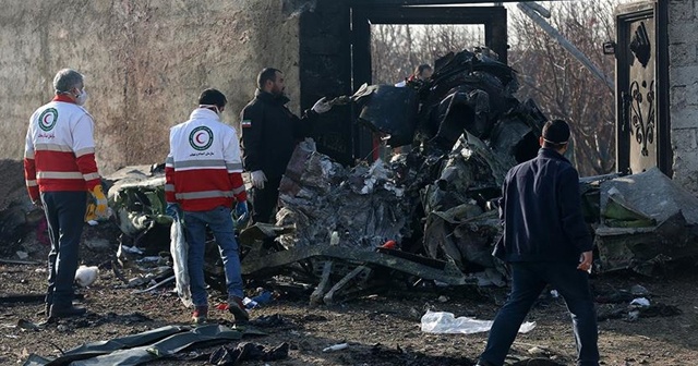 Fransa, okunması tamamlanan Ukrayna uçağının karakutusunu İran&#039;a iade etti