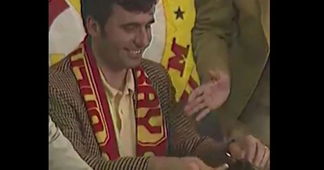 Galatasaray'da Hagi'nin ilk imzası unutulmadı
