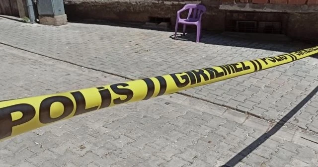 Gercüş'te 3 ev karantinaya alındı