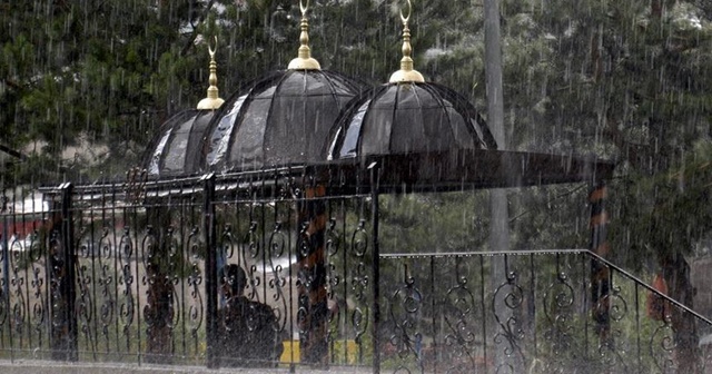 Giresun, Trabzon ve Rize için 'sağanak' uyarısı