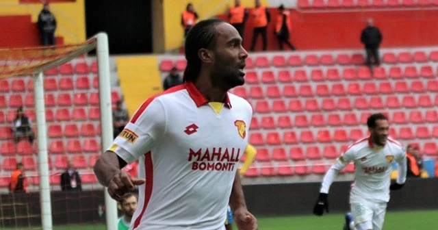 Göztepe’de Cameron Jerome ayrılığı