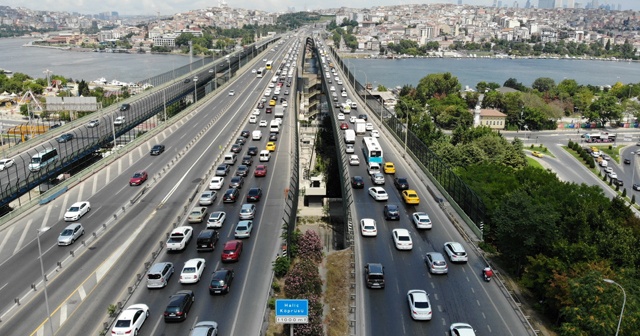 Haliç Köprüsü'nde trafik yoğunluğu