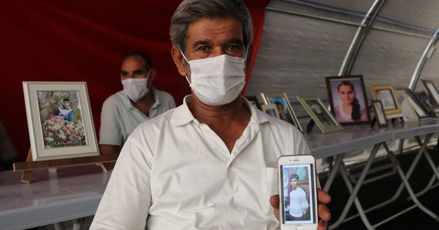 HDP önündeki evlat nöbetine bir aile daha katıldı