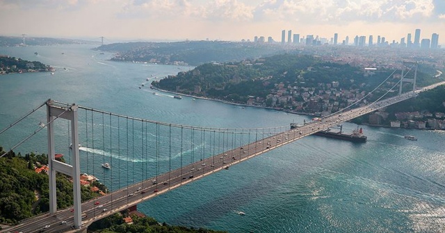 Ayasofya Camii&#039;nde ilk cuma namazı öncesi bazı yollar kapatılacak