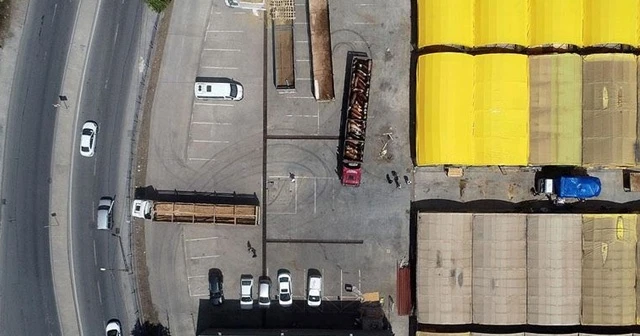 İstanbul'da kurbanlıklar pazara indi