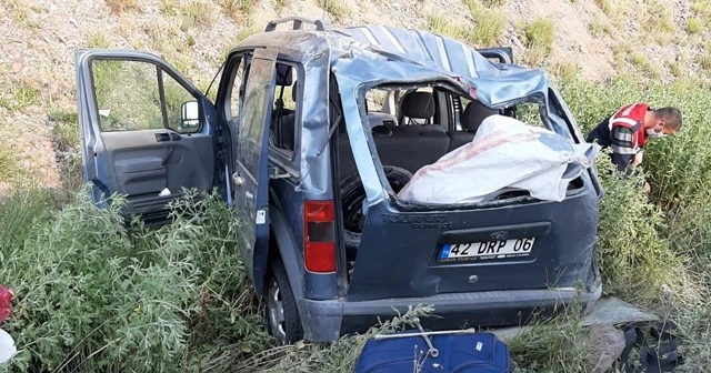 Kamyonetin devrilmesi sonucu aynı aileden 5 kişi yaralandı