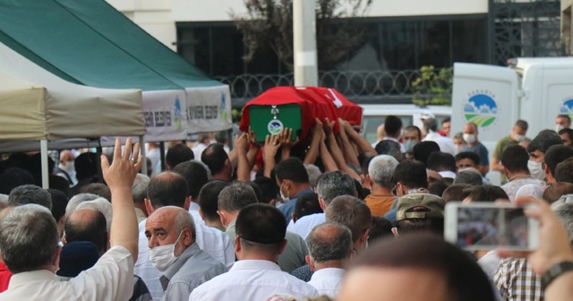 Kardeşlerinin tedavi masraflarını karşılamak için girdiği fabrikada hayatını kaybetti