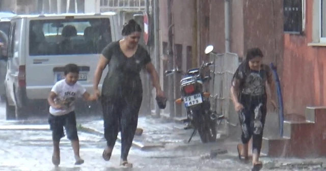 Kastamonu'da sağanak ve dolu etkili oldu