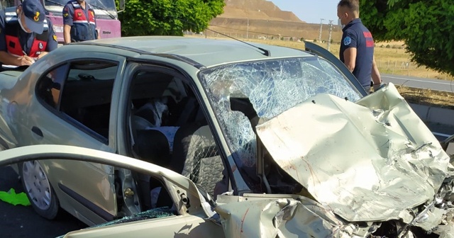 Kayseri-Ankara karayolunda trafik kazası: 3 ölü