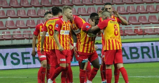 Kayserispor 7 sezon sonra Beşiktaş'ı yendi