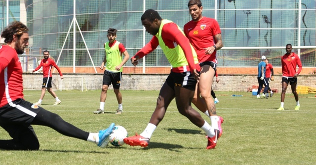 Kayserispor'da testler negatif çıktı